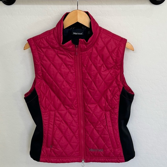 Marmot Jackets & Blazers - NWOT Marmot Women's Kitzbuhel Red and Black Quilted Vest Size Large